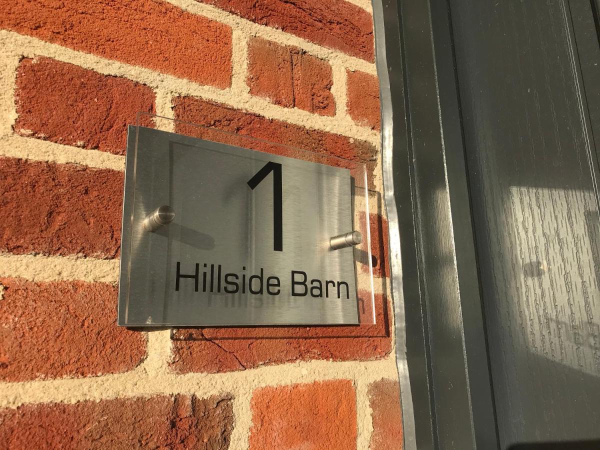 Hillside Farm Barn Apartment Woking Exterior photo